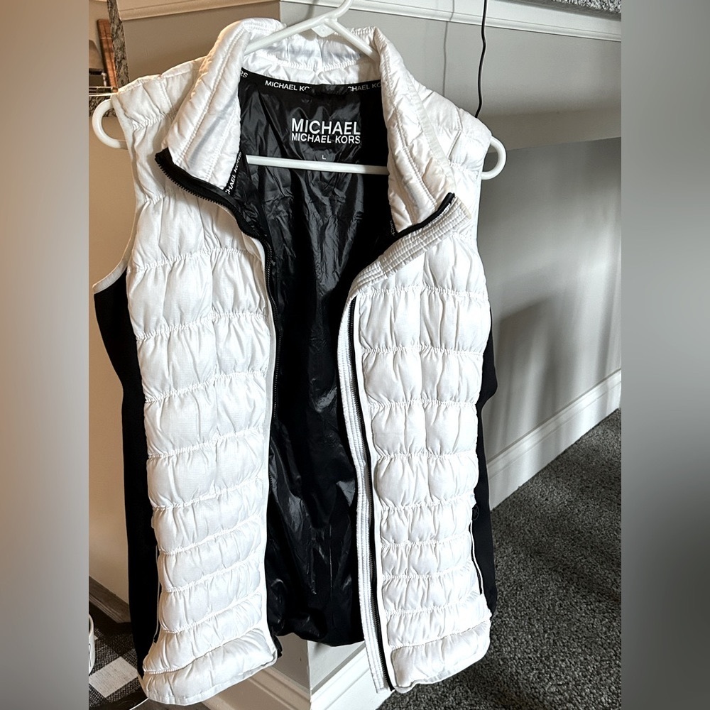 Michael Kors white and black vest
